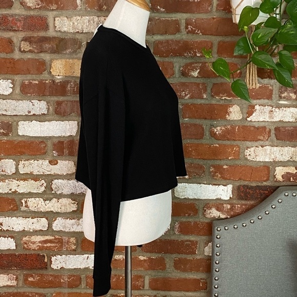 Reformation Black Crop Taylor Sweatshirt New size small - Picture 4 of 9